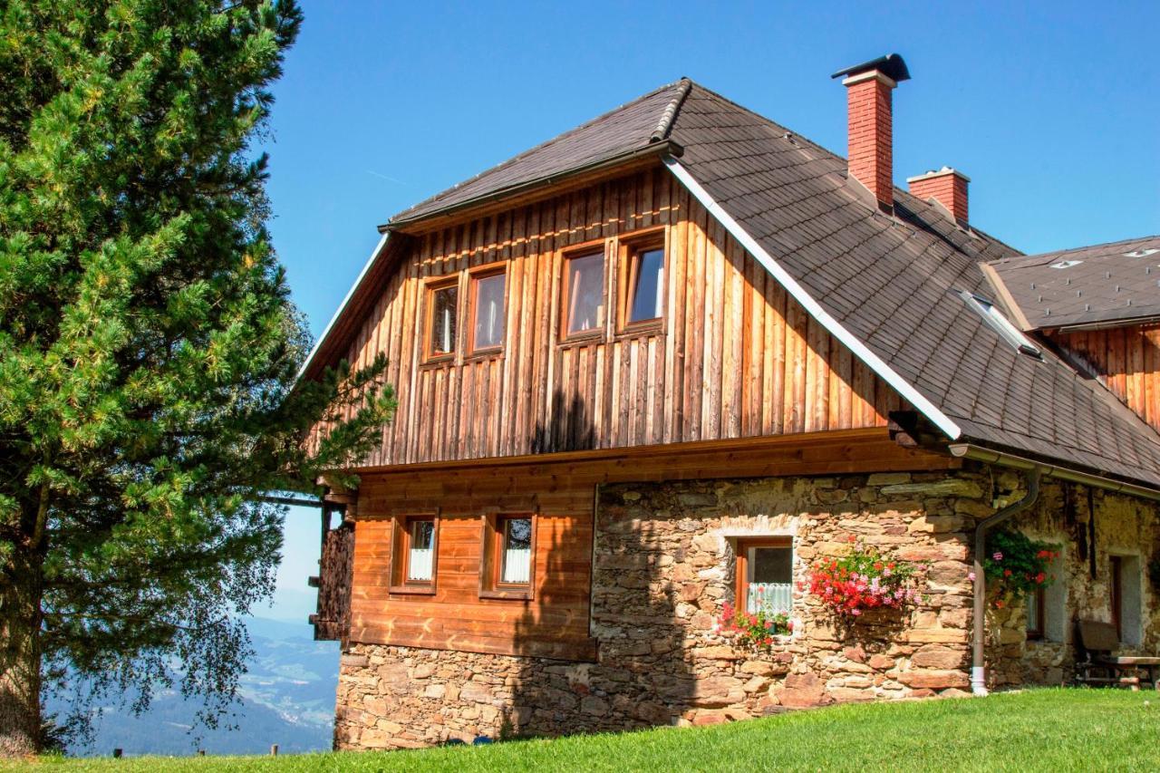 Apartments Im Almhaus Bachler Gundisch Exteriör bild
