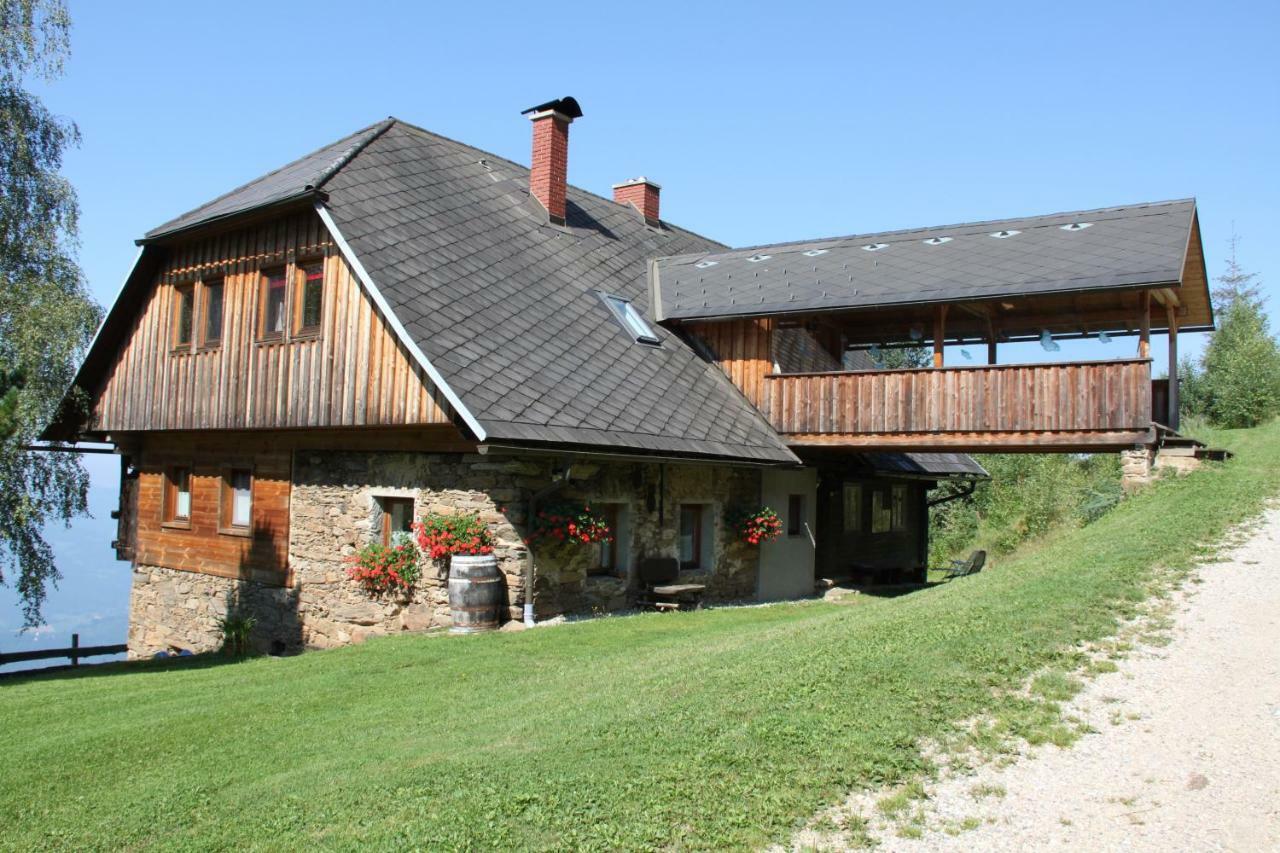 Apartments Im Almhaus Bachler Gundisch Exteriör bild